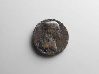 Médaille : Ferdinand d'Aragon / Double visage et une épée