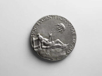 Médaille : Elisabetta Gonzaga, duchesse d'Urbino (1471-1526) / la Fortune s'échappant, image 2/2