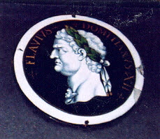 Plaque circulaire : Domitien, d'une série de douze plaques (MRR 260 à 271), image 3/3