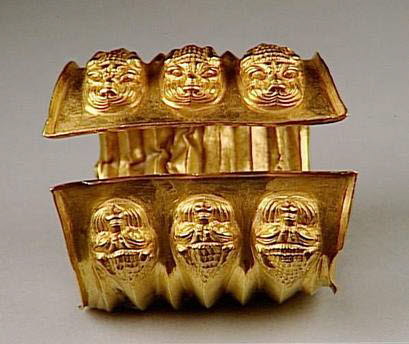 bracelet, image 2/2