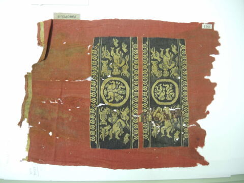 manche d'habit ; bande de poignet ; fragments, image 2/2