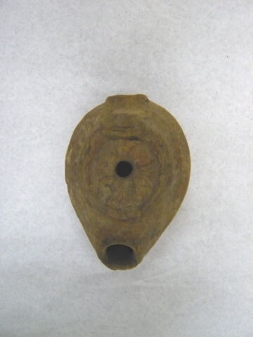 lampe ovale à médaillon et anse