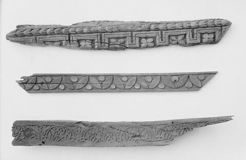 frise ; plusieurs fragments recollés, image 14/15
