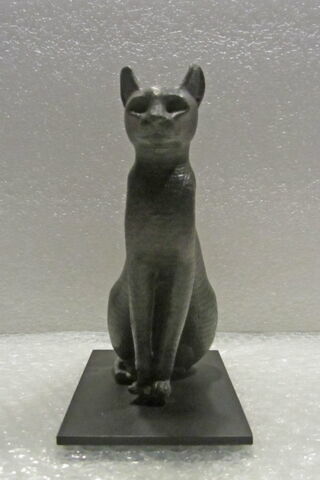 figurine