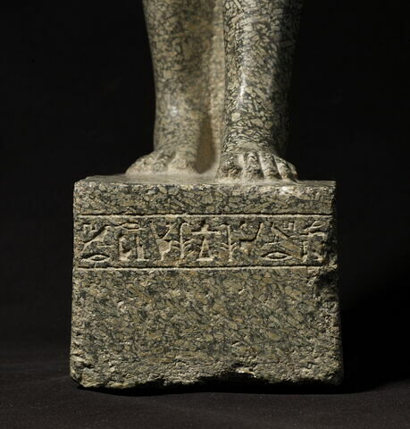 statue naophore, image 12/20