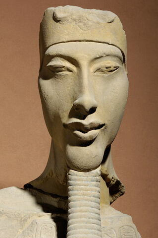 Buste d'Akhénaton, image 14/22