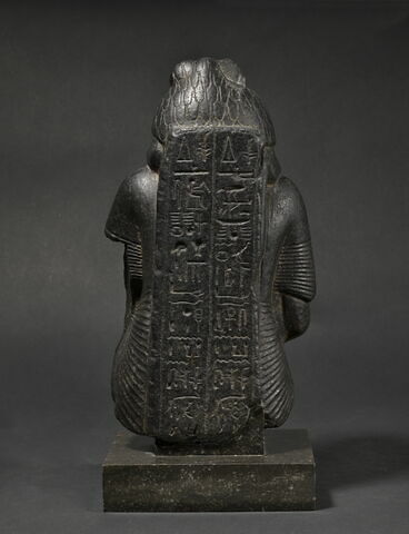 statue, image 3/5