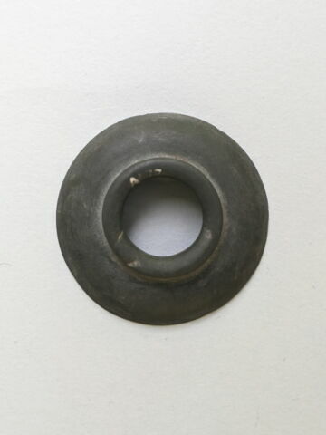 vase, image 2/3