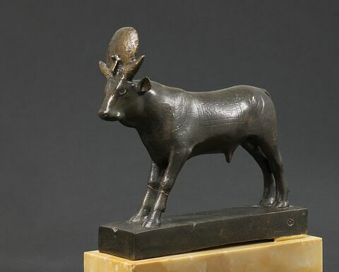 figurine, image 7/9