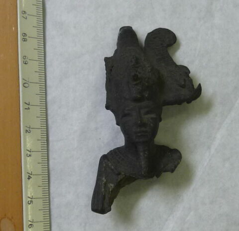 figurine