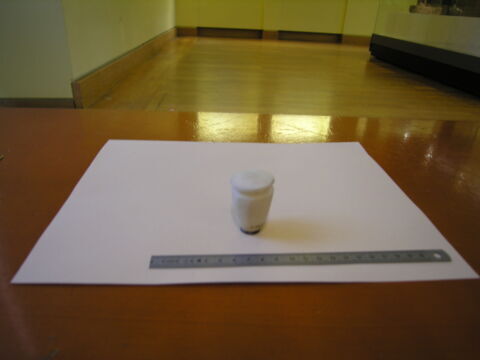 vase ; vase simulacre