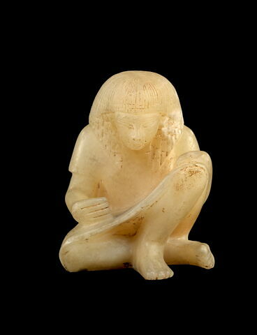 statue, image 4/41