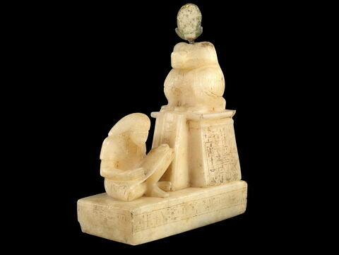 statue, image 24/41