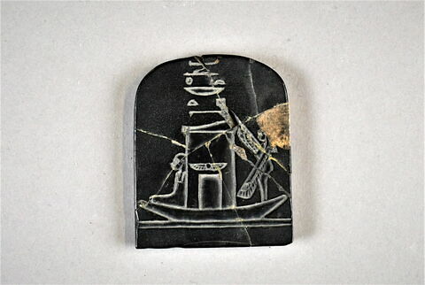 stèle cintrée ; stèle miniature, image 2/2
