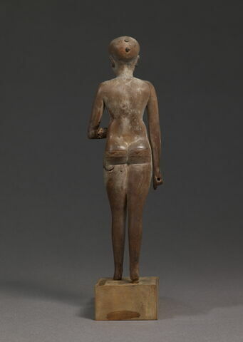 statue, image 2/8