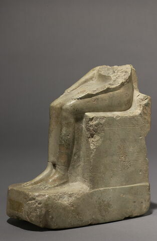 statue, image 5/8