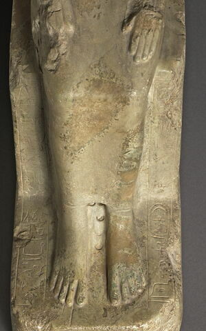 statue, image 6/8