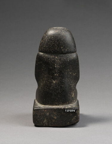 statue, image 2/5