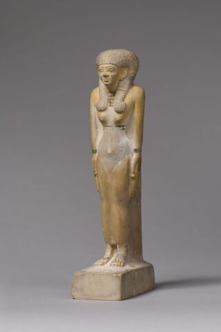 statue, image 2/6