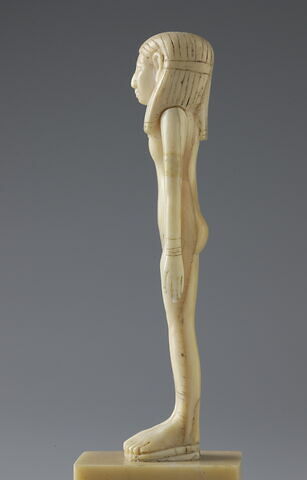 figurine féminine ; statue, image 2/3