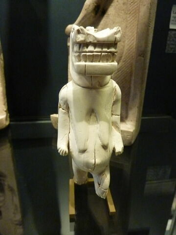 figurine, image 4/10