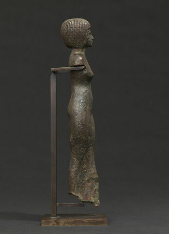 statue, image 6/18