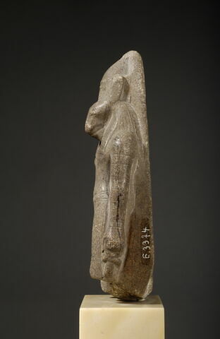 statue, image 4/5