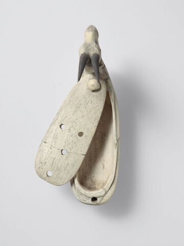 boîte à fard ; couvercle de boîte pivotant, image 2/7