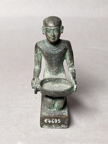 figurine de donateur, image 2/5