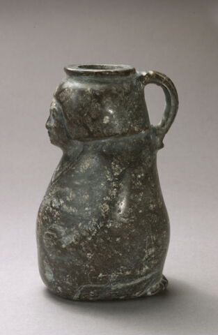 vase plastique, image 2/3