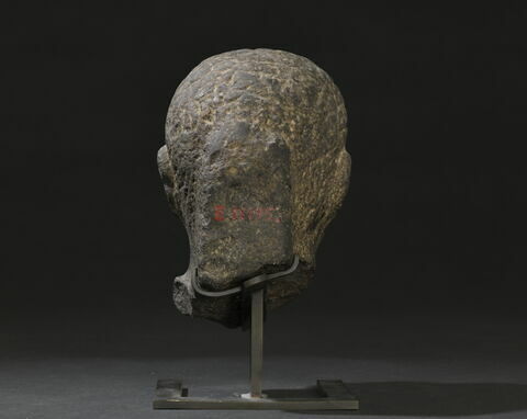statuette, image 4/9