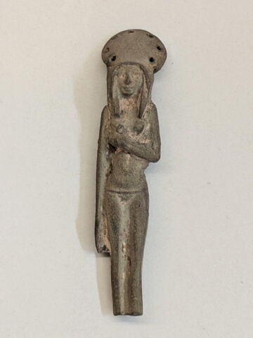 statue ; figurine féminine