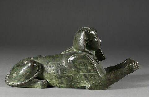 statue, image 6/6