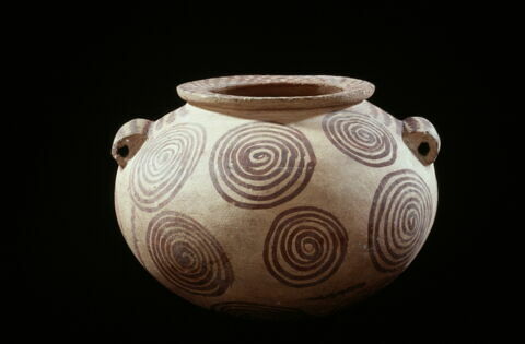 pot, image 3/3