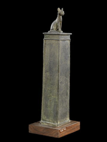 figurine, image 5/7
