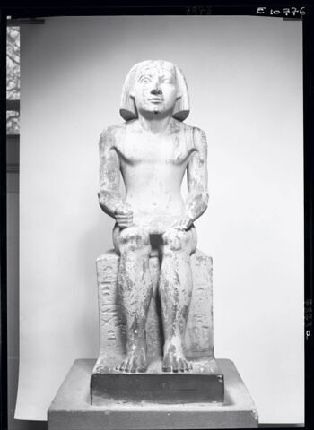 statue, image 10/11