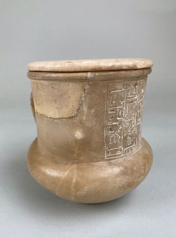vase canope  ; vase  ; couvercle de vase, image 8/11
