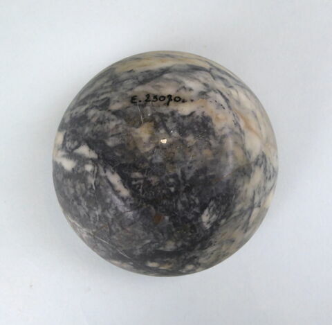 vase, image 4/4