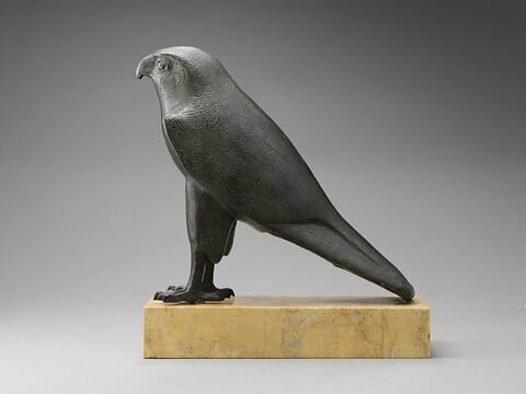 statuette ; cercueil de faucon, image 3/4