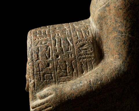statue naophore, image 7/15