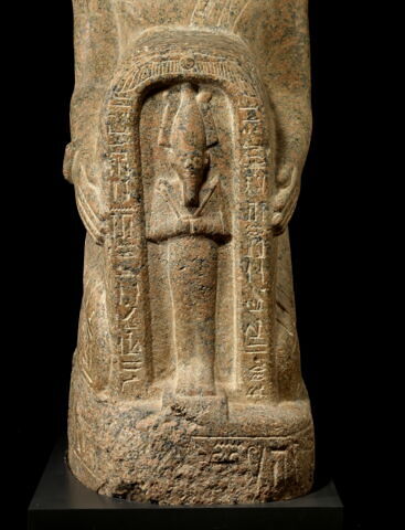 statue naophore, image 8/15