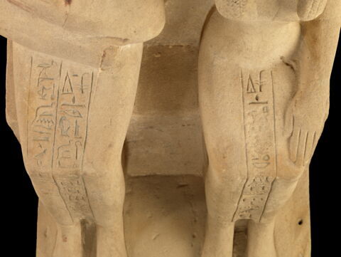 statue de couple, image 3/14