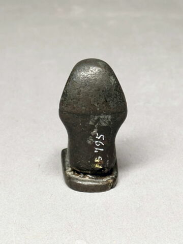 figurine ; statue cube, image 3/5