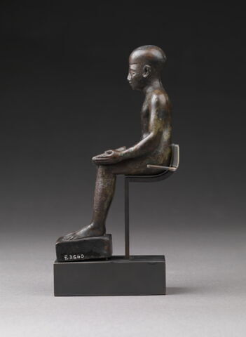 figurine, image 2/13