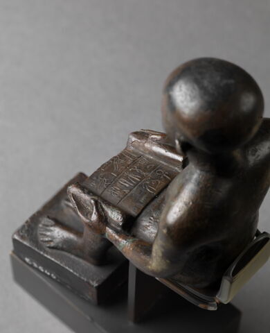 figurine, image 7/13
