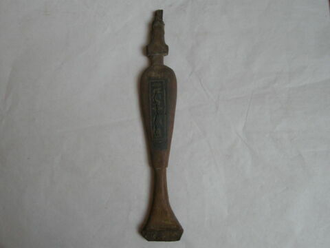 vase-hes ; vase simulacre