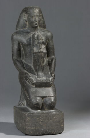 statue théophore, image 9/14