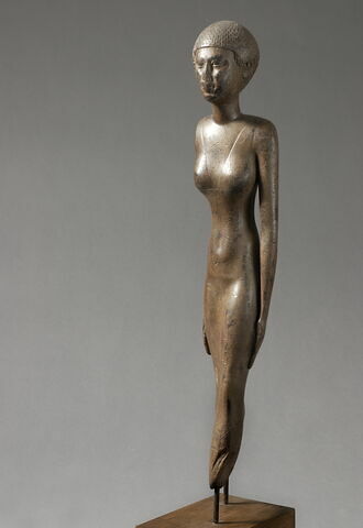 statue, image 7/17