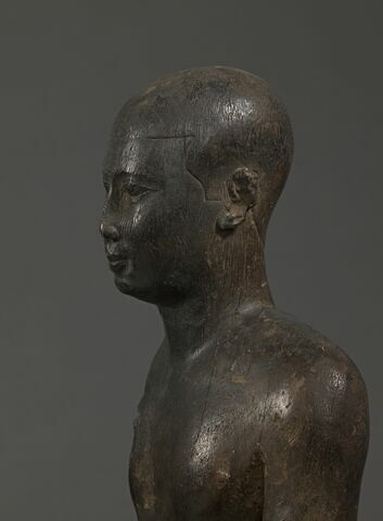 statue, image 6/6