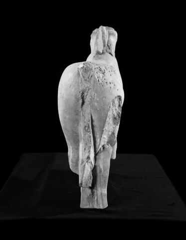 statue, image 9/15